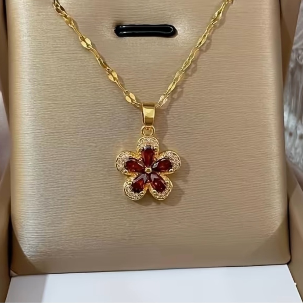 Gold and Red Floral Pendant Necklace